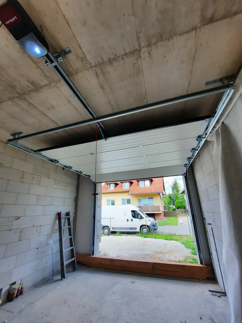Garážová vrata ukázka 1